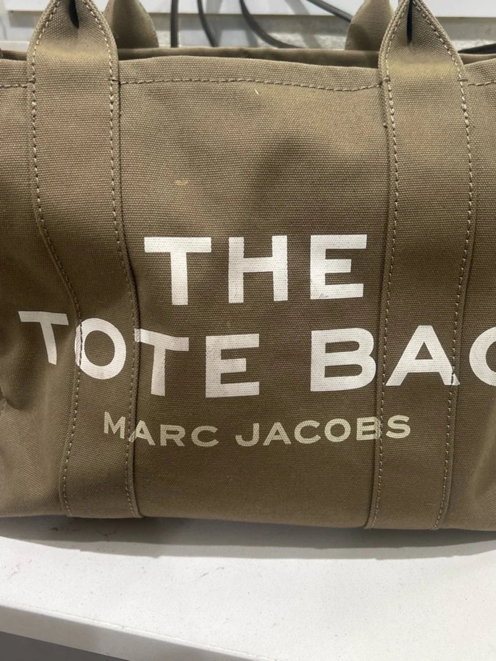 Marc Jacobs The Tote Bag in Olive